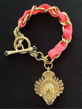 #212 Juicy Couture Goldtone Perfume Charm Bracelet
